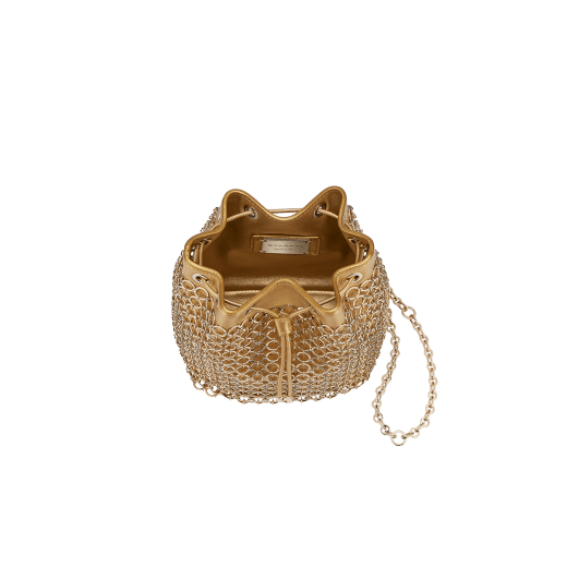 Serpenti Forever mini bucket bag in light gold calf leather with light-gold plated brass heritage mesh. 291696 image 4