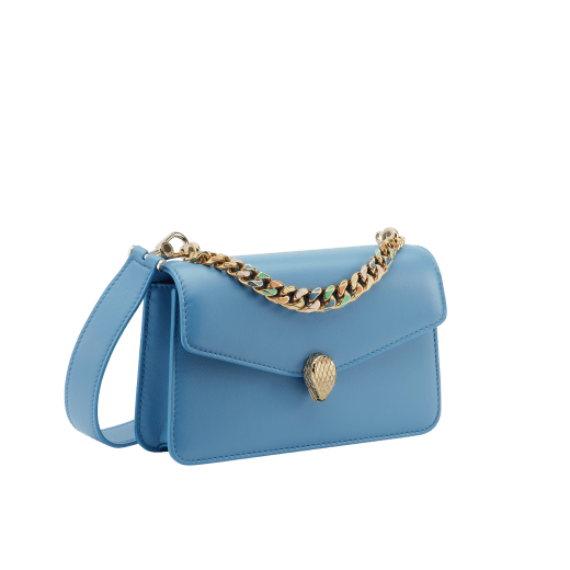 "Serpenti Forever" maxi chain pochette in Blush Quartz pink calf leather and Deep Garnet bordeaux nappa leather. New Serpenti head closure in gold-plated brass, finished with red enamel eyes. SEA-XLCHAINPOUCH image 1