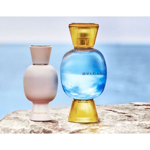 “Riva Solare is the endless Italian holiday.” Jacques Cavallier A sparkling citrus to embody the energising excitement of a ride on the Mediterranean Sea 41252 image 3