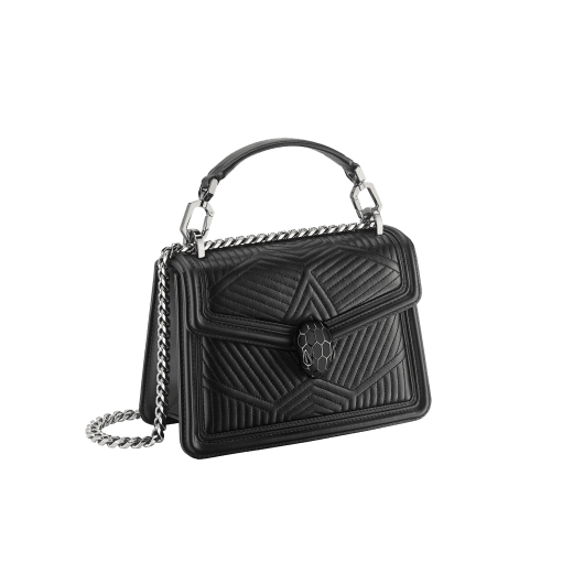 “Serpenti Diamond Blast” crossbody bag in white agate quilted nappa leather and emerald green smooth calf leather frames. Tempting snakehead closure in light gold-plated brass enriched with matte black and shiny emerald green enamel and black onyx eyes. 1063-FQDa image 2