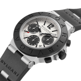 BVLGARI宝格丽Aluminium腕表，搭载品牌自制的自动上链机械机芯，具备计时功能，40毫米直径铝质和钛金属表壳，黑色橡胶表圈镌刻“BVLGARI BVLGARI”字样，灰色表盘，黑色橡胶表带。防水深度可达100米。 103383 image 2