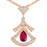 Durchbrochene DIVAS' DREAM Halskette aus 18 Karat Roségold mit einem Rubin in Tropfenform, runden Rubinen im Brillantschliff, einem runden Diamanten im Brillantschliff und Diamant-Pavé 356953 image 3