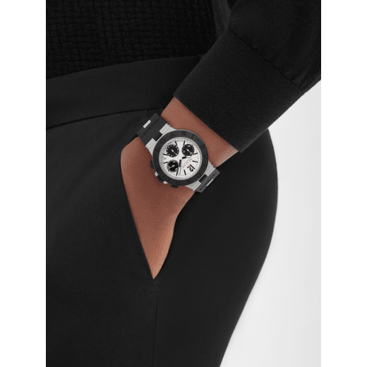 Bvlgari Aluminium watch with mechanical manufacture movement, automatic winding, chronograph, 41 mm aluminium and titanium case, black rubber bezel with Bvlgari Bvlgari engraving, grey dial and black rubber bracelet. Water resistant up to 100 metres 103722 image 1