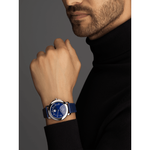 Gerald Genta 50th Anniversary Arena Bi-retro watch with mechanical manufacture movement, bidirectional automatic winding, jumping hours, retrograde minutes (210°) and date (180°), 41 mm platinum case, blue lacquered dial and blue alligator bracelet 103191 image 3