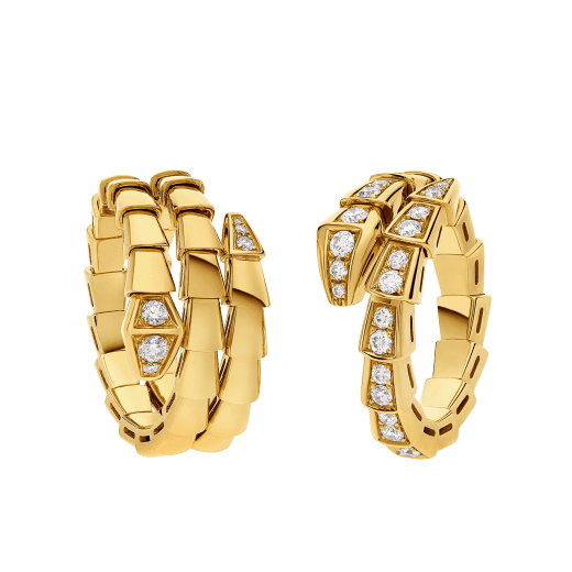 Serpenti Viper couples' rings in 18 kt yellow gold set with pavé diamonds. A captivating ring set fusing mesmerizing design with the snake's irresistible allure. SERPENTI-VIPER-COUPLES-RINGS-6 image 1