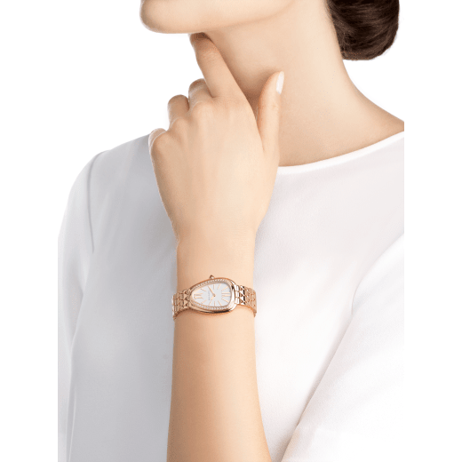 SERPENTI SEDUTTORI Lady Watch. 33 mm rose gold 18kt case and bracelet. 18 kt rose gold bezel set with diamonds. 18 kt rose gold crown set with 1 cab cut pink rubellite. White silver opaline dial. Bracelet with folding clasp. Quartz movement, hours and minutes functions. Water-resistant up to 30 metres. 103146 image 4