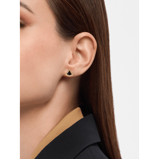 Divas' Dream 18 kt yellow gold fan-shaped stud earrings set with black onyx and pavé diamonds 361839 image 1