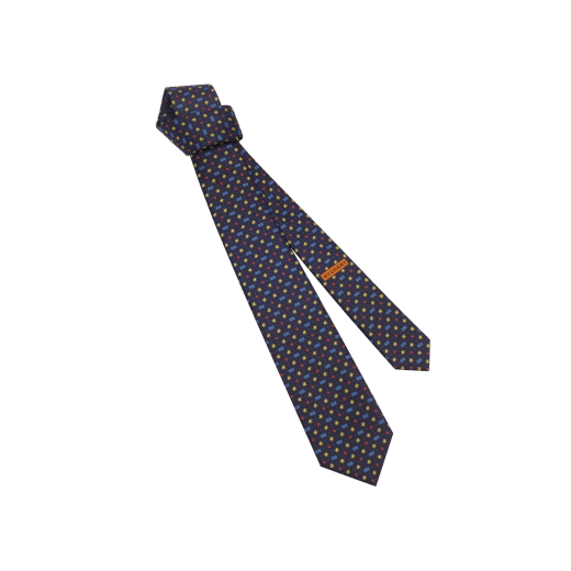 Siebenfach gefaltete Logo B Stars Krawatte aus feinem Seidenjacquard in Mimetic Jade Grün. LOGOBSTARS image 1