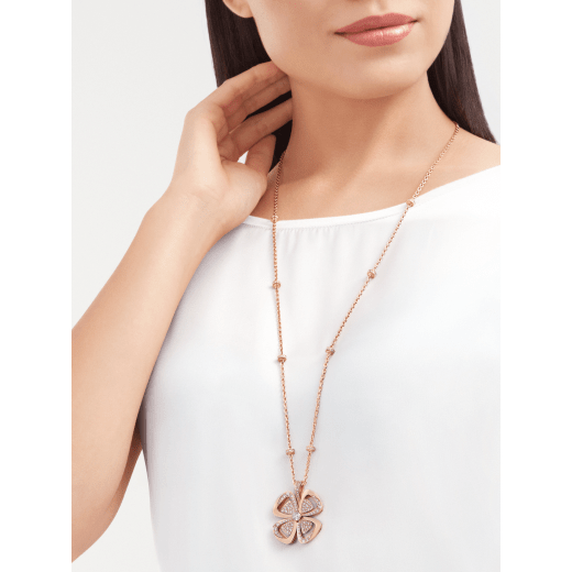 Rose gold Fiorever Necklace with 4.25 ct Diamonds Bulgari