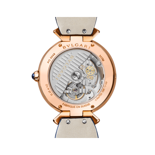 Orologio Divas' Dream con cassa in oro rosa 18 kt con diamanti taglio brillante, quadrante in madreperla con pavone dipinto a mano e diamanti, cinturino in alligatore blu scuro. 102741 image 4