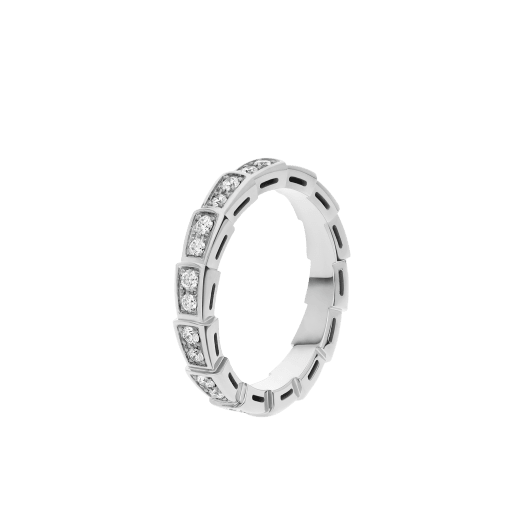 Serpenti Viper couples' rings in 18 kt white gold, one of which is fully set with pavé diamonds. A captivating ring set fusing mesmerizing design with the snake's irresistible allure. SERPENTI-VIPER-COUPLES-RINGS-7 image 3