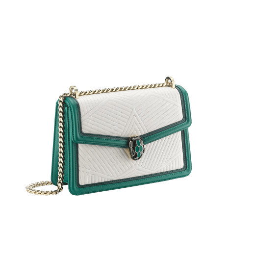 “Serpenti Diamond Blast” shoulder bag in white agate quilted nappa leather and emerald green smooth calf leather frames. Iconic snakehead closure in light gold-plated brass enriched with matte black and shiny emerald green enamel and black onyx eyes. 922-FQDf image 2