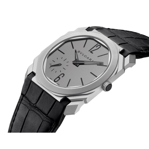 Octo Finissimo Automatic watch with extra thin mechanical manufacture movement, automatic winding and small seconds, titanium case and dial, black alligator bracelet. 102711 image 2