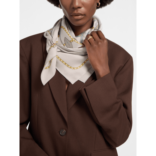 Serpenti 75 scarf in fine grey silk satin with a BVLGARI BVLGARI metal pendant. Made of 100% silk. SERPENTI75NEW-SQ image 1