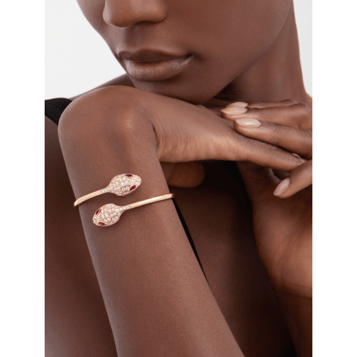 Serpenti 18 kt rose gold bracelet set with rubellite eyes and pavé diamonds. BR858550 image 1