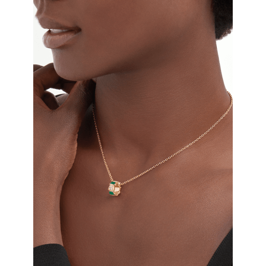 Serpenti Viper 18 kt rose gold necklace set with malachite elements and pavé diamonds (0.21 ct) on the pendant 355958 image 1