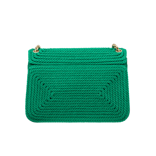 Сумка на плечо Serpenti Forever среднего размера, кожа теленка ярко-изумрудного цвета, спиралеобразный торшон из 100% переработанного полиэстера ярко-изумрудного цвета на основной части, подкладка из кожи наппа черного цвета. Магнитная застежка в виде змеиной головы из латуни с покрытием из светлого золота, чешуйки из эмали цвета яркой изумрудной зелени и латуни с покрытием из светлого золота, глаза из черного оникса. 1077-CT image 3
