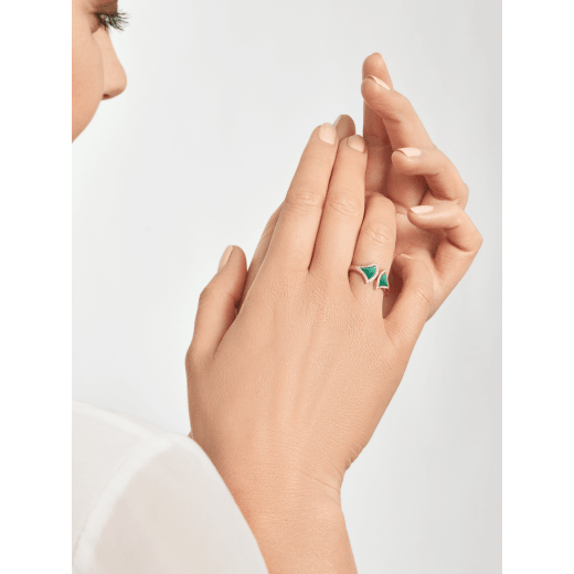 DIVAS' DREAM ring in 18 kt rose gold set with malachite elements and pavé diamonds. AN859679 image 4