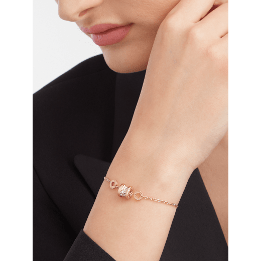 B.zero1 soft bracelet in 18 kt rose gold, set with pavé diamonds on the spiral. BR857358 image 3