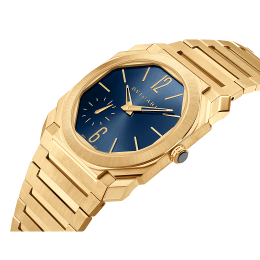 Octo Finissimo Automatic watch in satin-polished 18 kt yellow gold with mechanical manufacture ultra-thin movement (2.23 mm thick), automatic winding and blue lacquered dial. Water-resistant up to 100 meters 103812 image 2