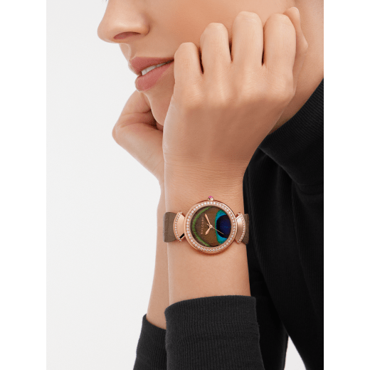 DIVAS' DREAM watch with in-house manufacture mechanical movement, automatic winding, 18 kt rose gold case, 18 kt rose gold bezel and fan-shaped links both set with brilliant-cut diamonds, natural peacock feather dial and shiny beige alligator strap 103139 image 2