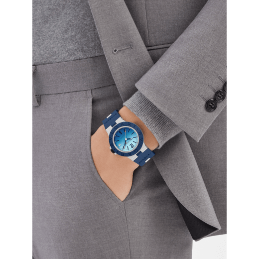Bvlgari Aluminium Capri Edition watch with mechanical manufacture movement, automatic winding, 40 mm aluminum case, dark blue rubber bezel and bracelet, and blue shaded dial. Water-resistant up to 100 meters. Special Edition limited to 1,000 pieces 103815 image 2