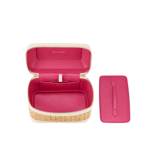 Serpenti Forever jewelry box bag in ivory opal Urban grain calf leather with black nappa leather lining. Captivating snakehead zip pullers and chain strap decors in light gold-plated brass. 1177-UCL image 6