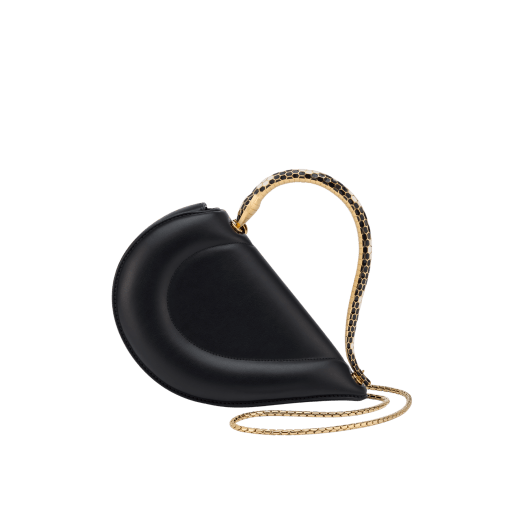 Serpenti Cuore 1968 手提包，採用珍珠白色小牛皮，珍珠白色納帕軟面皮內裡。迷人的金色黃銅蛇身提把飾以珍珠白色和黑色琺瑯蛇鱗，蛇眼飾以方晶鋯石，按扣開合。 SRN-001-1367S-r image 1