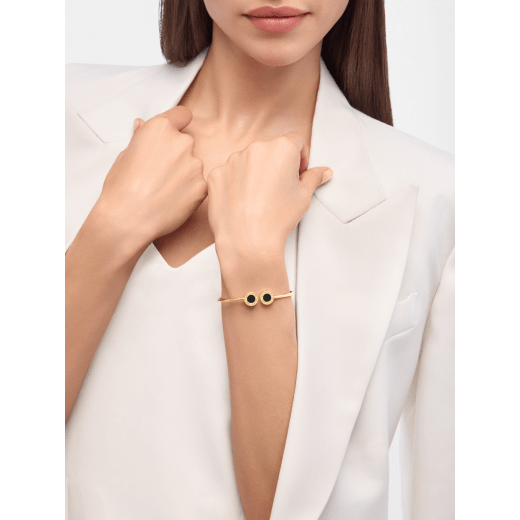 Bvlgari Bvlgari 18 kt yellow gold wire bracelet set with onyx elements BR860572 image 1