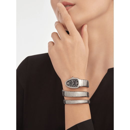 Serpenti Tubogas double spiral watch with stainless steel case and bracelet, bezel set with brilliant-cut diamonds and black dial with guilloché soleil treatment. Water-resistant up to 30 metres. SP35BSDS-WG-2T image 1