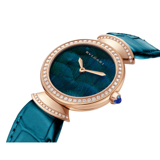 DIVAS' DREAM watch in 18 kt rose gold with brilliant-cut diamonds set on the bezel and the links, natural peacock-feather dial and green alligator bracelet. Water resistant up to 30 meters 103767 image 2