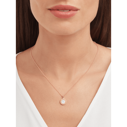BVLGARI BVLGARI necklace with 18 kt rose gold chain and pendant set with mother-of-pearl elements 350553 image 4