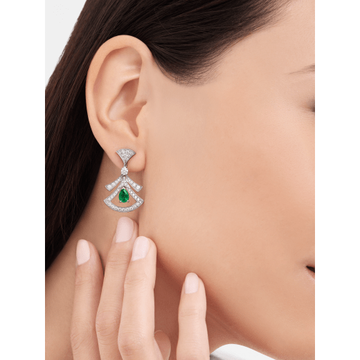 DIVAS' DREAM 18 kt white gold openwork earring set with pear-shaped emeralds (1.20 ct), round brilliant-cut and pavé diamonds (1.48 ct) 356956 image 1