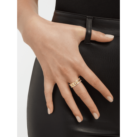 B.zero1 and B.zero1 Rock couple rings in 18 kt yellow gold, one of which has studded spiral and pavé diamonds on the edges. A timeless ring set fusing visionary design with bold charisma. BZERO1-COUPLES-RINGS-6 image 6