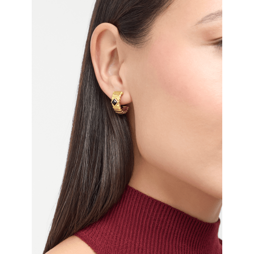 Bvlgari Tubogas 圈式耳環，採用 18K 黃金材質，鑲飾黑色縞瑪瑙元素。 361757 image 2