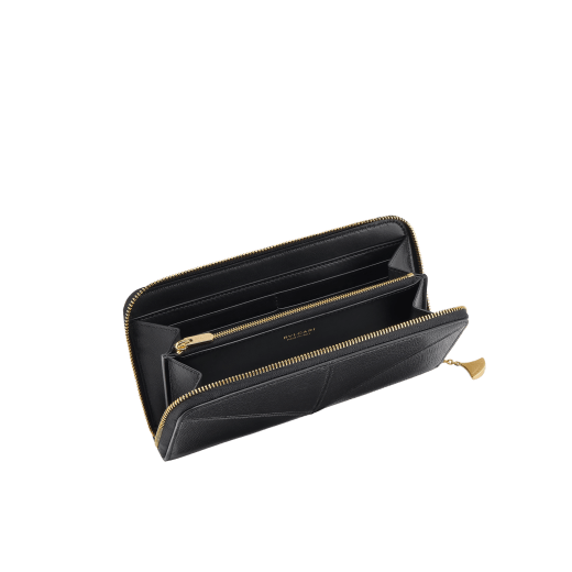 Divas' Dream large wallet in star rose pink goat leather with crystal rose nappa leather interior. Refined gold-plated brass signature charm and zip around closure. DIVA-LONGWLT image 2