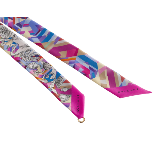 Polychroma Shelley aus feinem mehrfarbigem Seidentwill mit BVLGARI BVLGARI Metallanhänger. Aus 100 % Seide gefertigt. POLYCHROMA-SH image 2