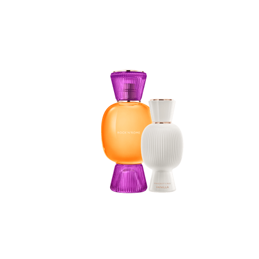 
Ein exklusives Parfum-Set, so kühn und einzigartig wie Sie. Das likörartige, florientalische Rock’n’Rome Allegra Eau de Parfum verbindet sich mit dem betörenden Duft der Magnifying Vanilla Essence und kreiert ein unwiderstehliches personalisiertes Damenparfum.  Perfume-Set-Rock-n-Rome-Eau-de-Parfum-and-Vanilla-Magnifying image 1