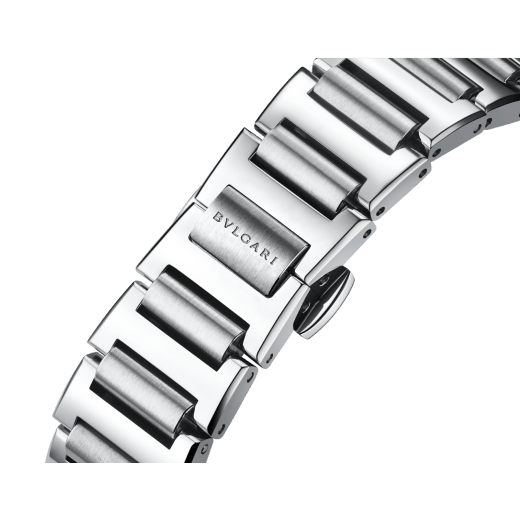 Lvcea polished and satin-brushed stainless steel watch with pink mother-of-pearl marquetery dial and 12 diamond indexes. Water-resistant up to 50 metres 104107 image 4