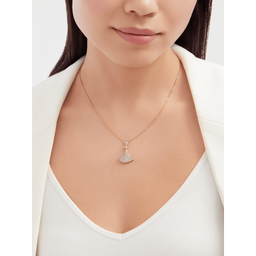 Divas' Dream 18K 玫瑰金墜鍊，鑲飾 1 顆圓形明亮型切割鑽石（0.10 克拉）和密鑲鑽石（0.83 克拉）。 358121 image 2