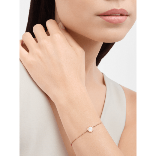 BVLGARI BVLGARI engravable 18 kt rose gold bracelet set with mother-of-pearl element BR859775 image 2