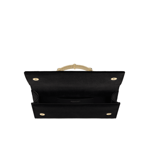 Pochette de soirée Bvlgari Tubogas Cabochon en velours noir avec doublure en cuir nappa noir. Poignée Tubogas emblématique en laiton doré ornée de pierres colorées taille cabochon, de zircones et d’un fermoir magnétique. TGC-001-1393S-velvet image 3