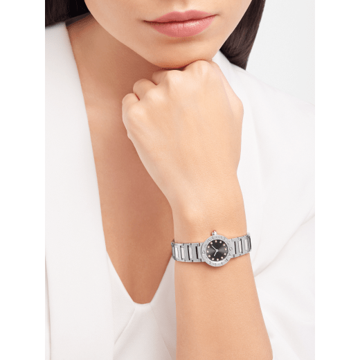 BVLGARI BVLGARI LADY watch in stainless steel case and bracelet, stainless steel bezel engraved with double logo, anthracite satiné soleil lacquered dial and diamond indexes 102942 image 2