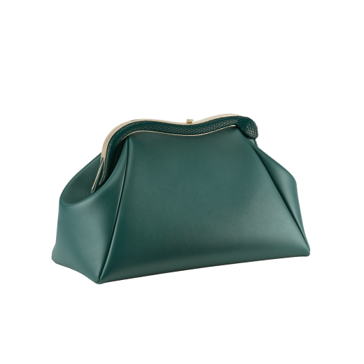 Serpentine medium pouch in black smooth calf leather with emerald green nappa leather lining. Captivating snake body-shaped frame in dark ruthenium-plated brass embellished with engraved scales and red enamel eyes on one side and a black smooth calf leather insert on the other, and a press button closure. SRN-1226 image 6