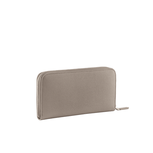 BULGARI BULGARI Man large zipped wallet in foggy opal grey grain calf leather with forest emerald green grain calf leather interior. Iconic palladium-plated brass décor and zip around closure. BBM-WLTZIPgcla image 3