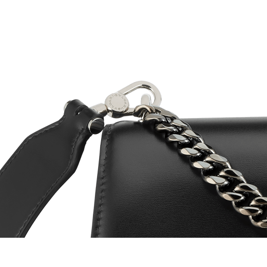 Serpenti Forever Maxi Chain small crossbody bag in black palmellato leather with black nappa leather lining. Captivating snakehead closure in palladium-plated brass embellished with black onyx scales and red enamel eyes. MCN-PL-B image 6