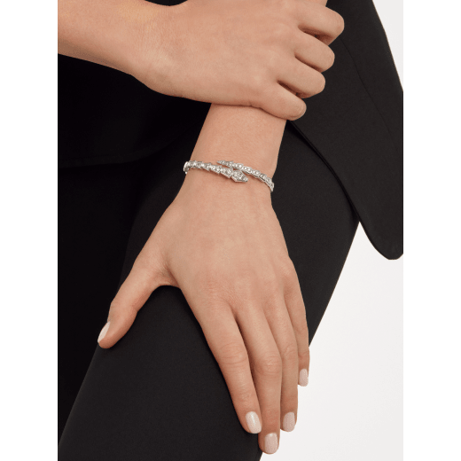 Serpenti Viper one-coil 18 kt white gold bracelet set with full pavé diamonds BR860202 image 1