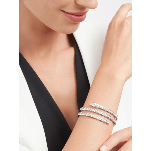 Serpenti Viper double layer, wrap bangle bracelet in 18 kt white gold, set with pavé diamonds BR858795 image 1