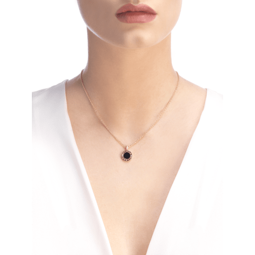 BVLGARI BVLGARI 18 kt rose gold chain and 18 kt rose gold pendant set with mother-of-pearl, onyx and pavé diamonds 347761 image 1