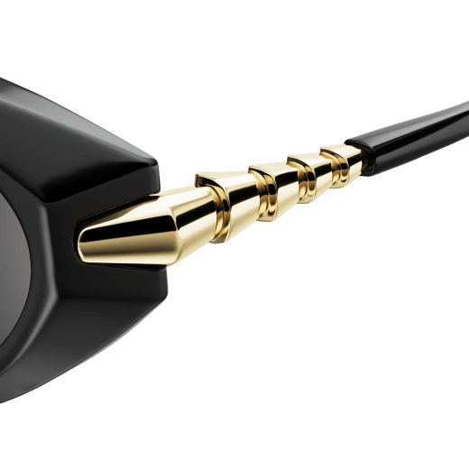 Serpenti Viper oval acetate sunglasses with jewellery-inspired scale motif 904394 image 3